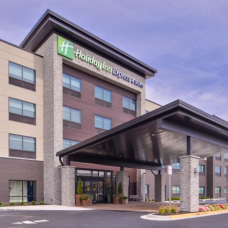 Holiday Inn Express & Suites - Olathe West By Ihg Exterior photo
