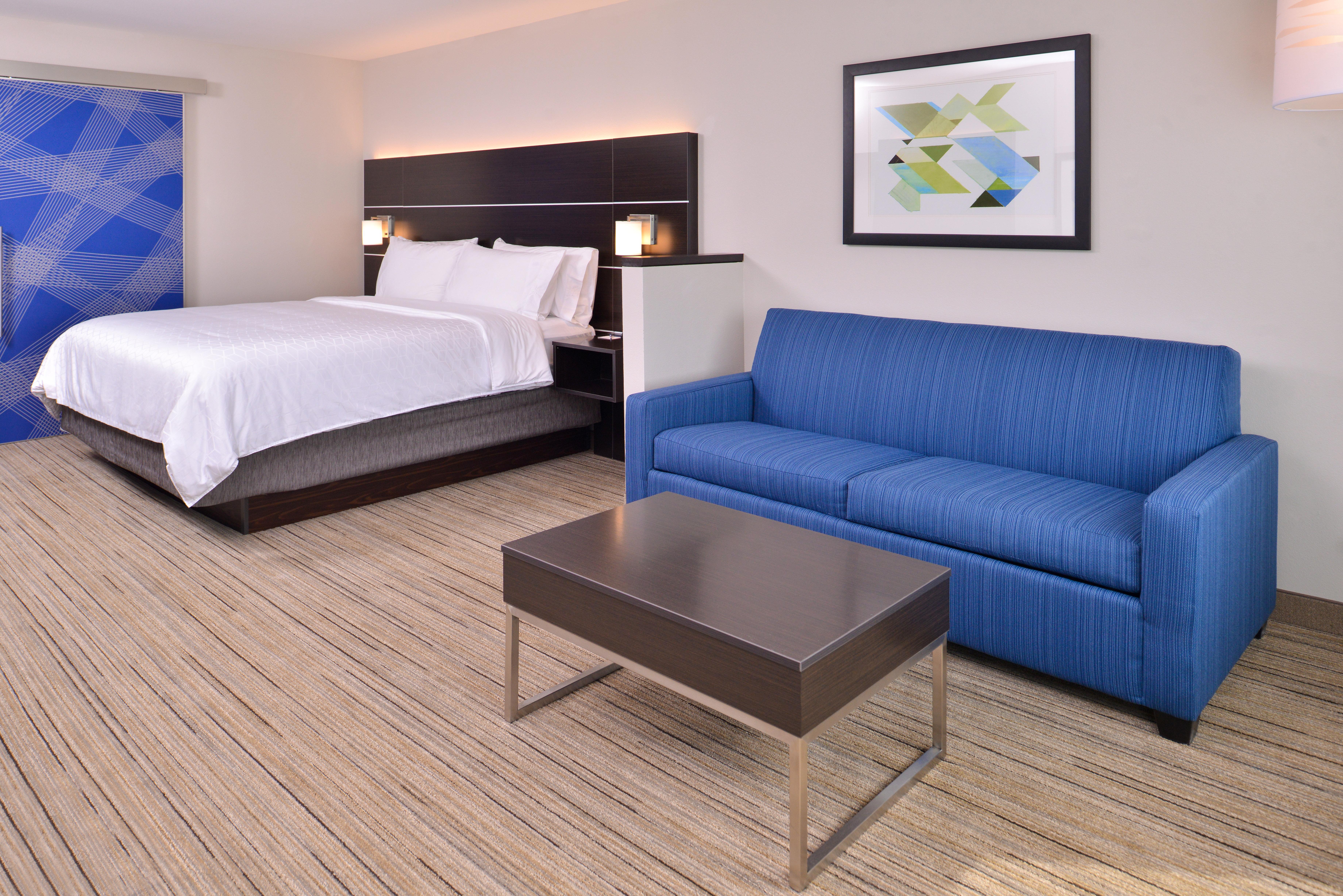 Holiday Inn Express & Suites - Olathe West By Ihg Exterior photo